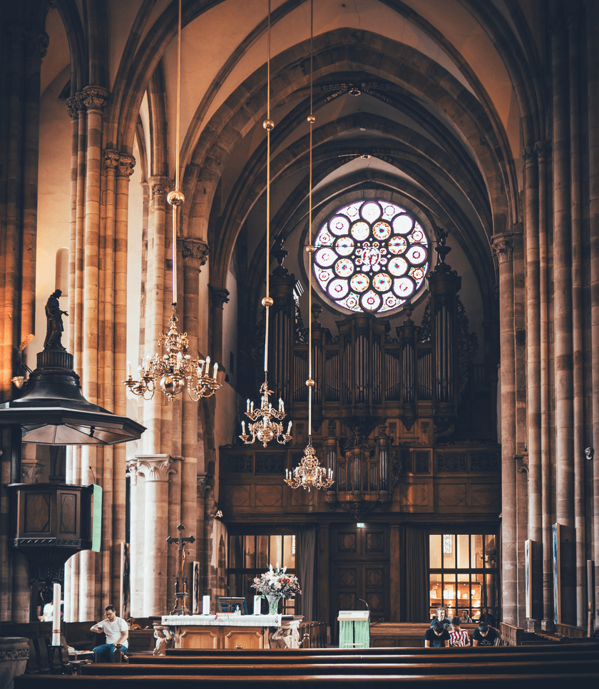 L'intérieur de l'église Saint-Thomas